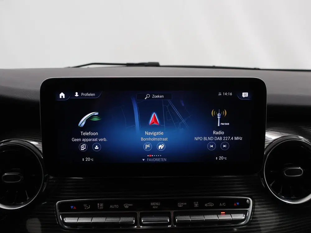 Mercedes-Benz V-Klasse 300d uit 2021, foto 20