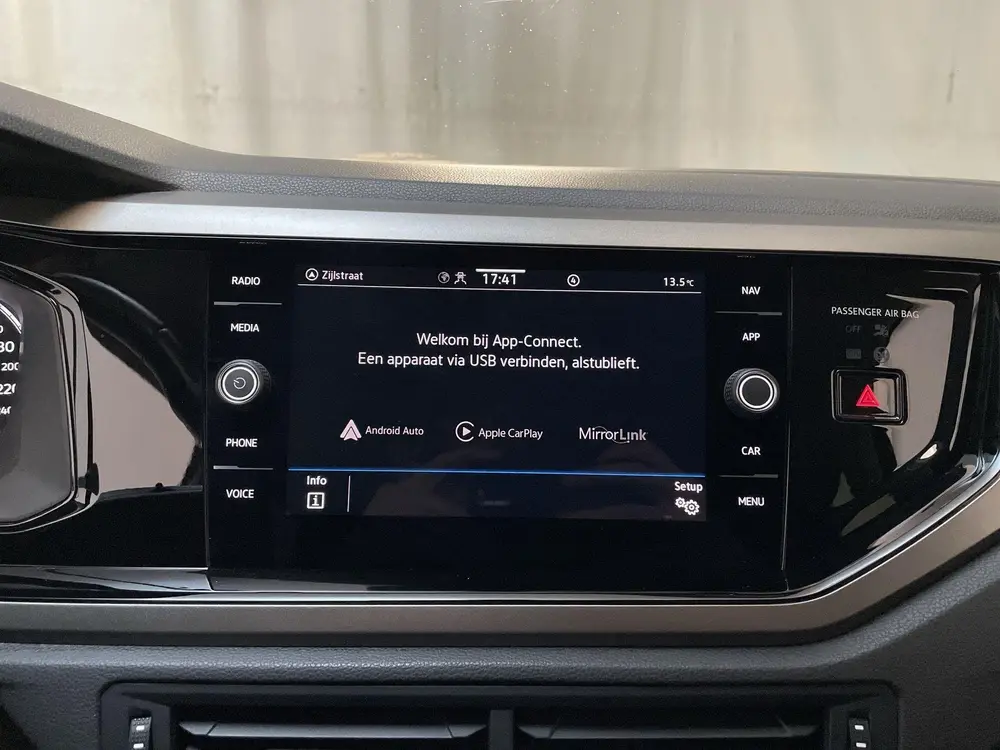 Volkswagen Polo 1.0 TSI R-Line Edition Camera Navigatie DAB+ uit 2021, foto 14