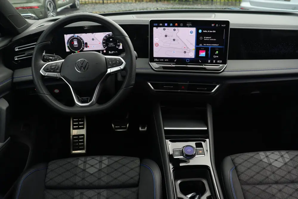 Volkswagen Tiguan 1.5 eHybrid R-Line | Trekhaak | Camera | S uit 2025, foto 11