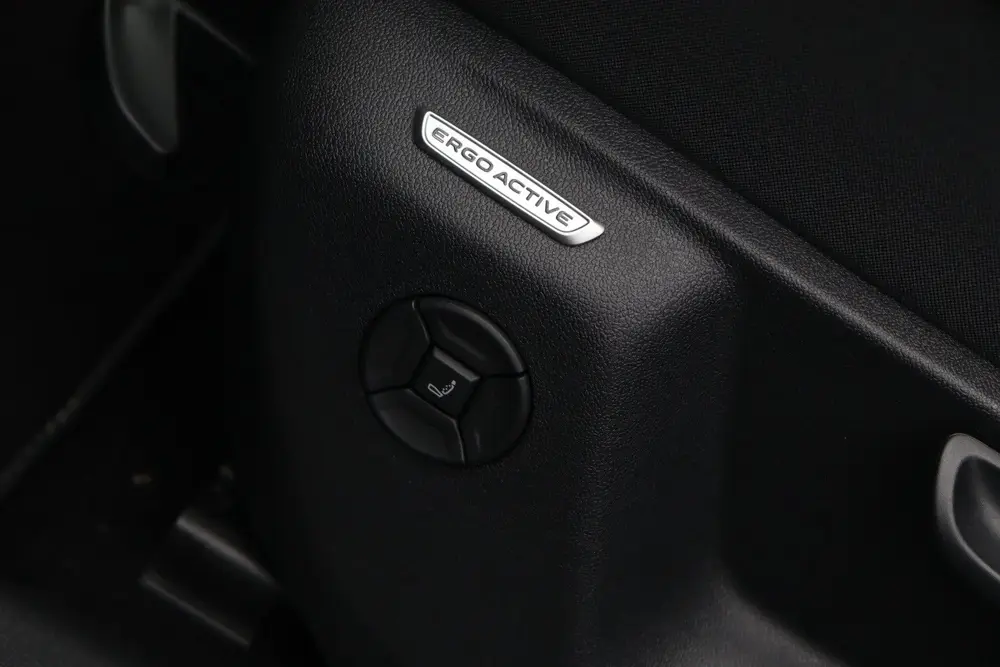 Volkswagen Tiguan 1.5 eHybrid R-Line | Trekhaak | Camera | S uit 2025, foto 15