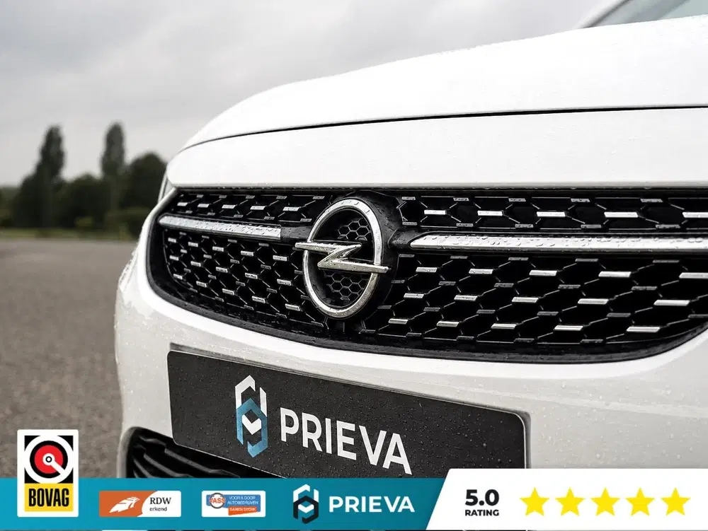 Opel Corsa Elegance uit 2023, foto 12