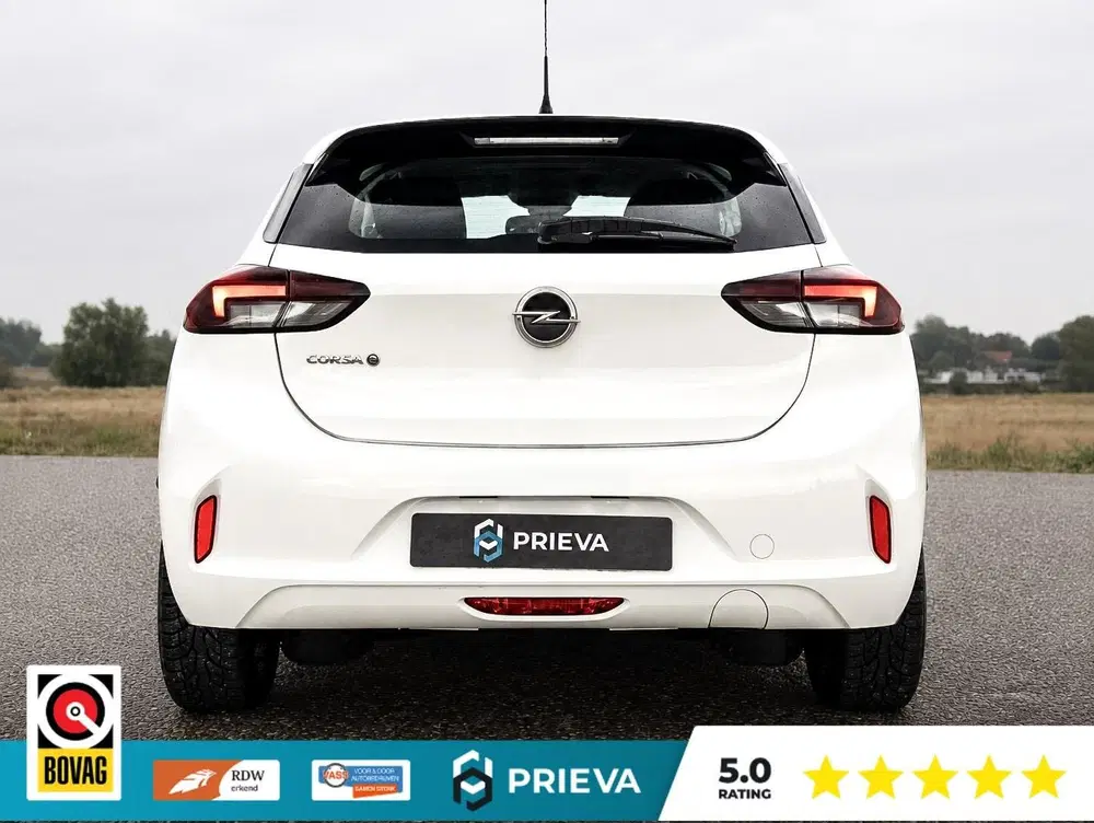 Opel Corsa Elegance uit 2023, foto 16