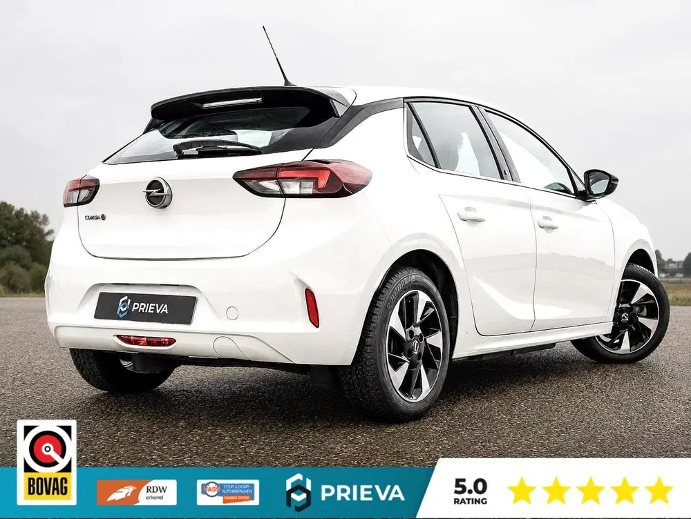 Opel Corsa Elegance uit 2023, foto 3