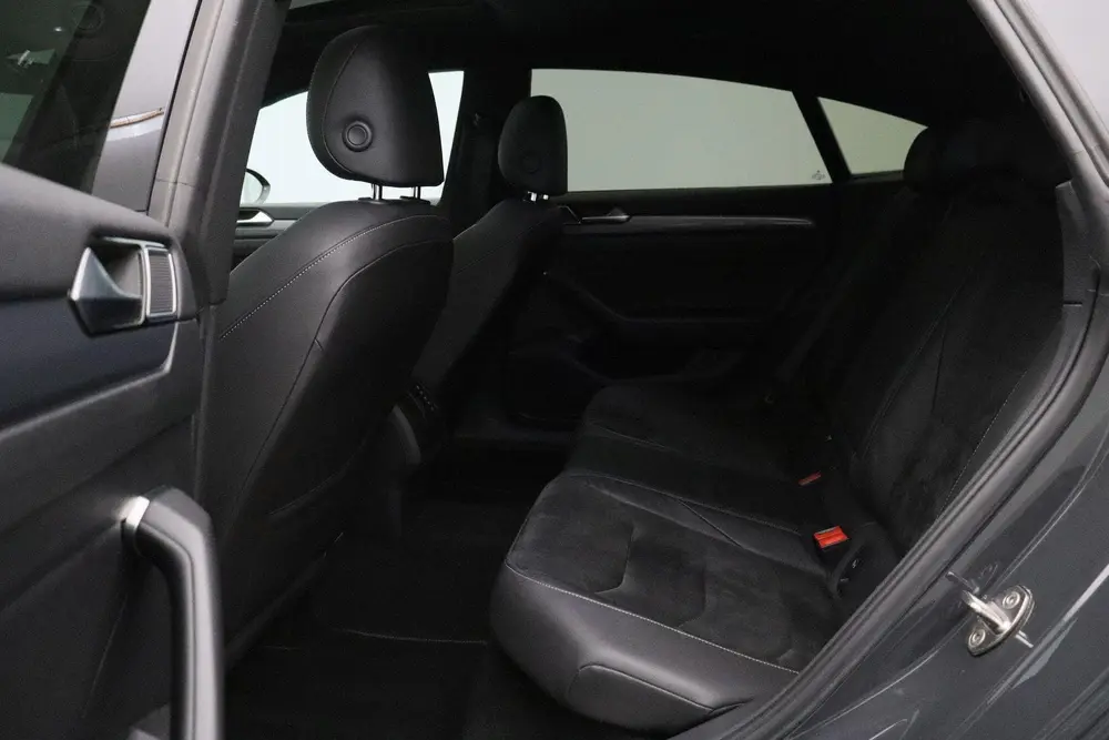 Volkswagen Arteon 2.0 TSI Business R Exclusive 2020 Panorama uit 2020, foto 12