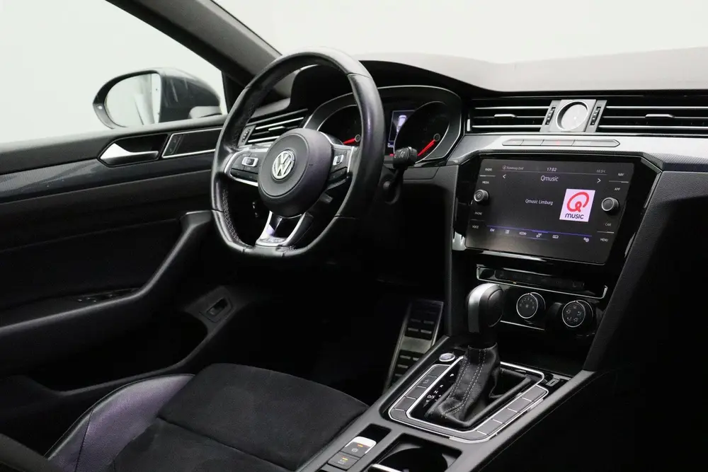 Volkswagen Arteon 2.0 TSI Business R Exclusive 2020 Panorama uit 2020, foto 20