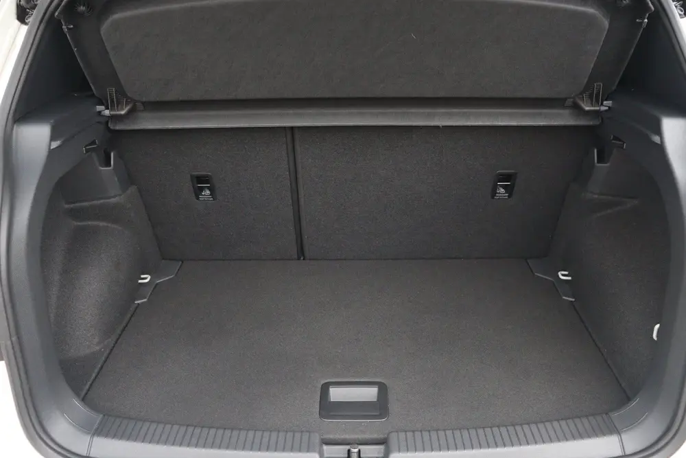 Volkswagen T-Cross 1.5 TSI R-Line | ACC | Camera | 18 Inch | uit 2025, foto 16