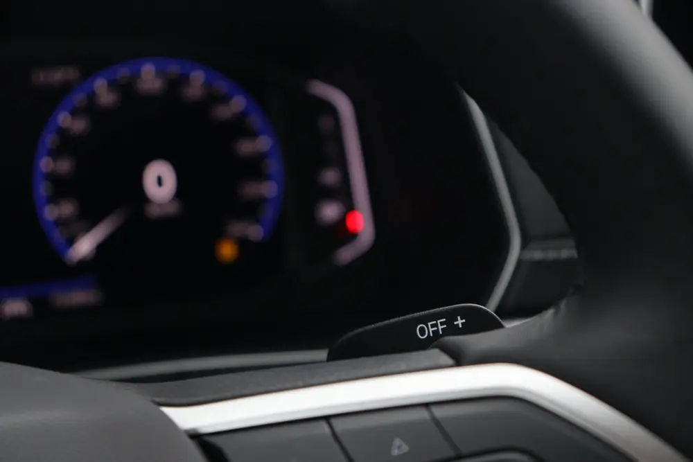 Volkswagen T-Cross 1.5 TSI R-Line | ACC | Camera | 18 Inch | uit 2025, foto 19