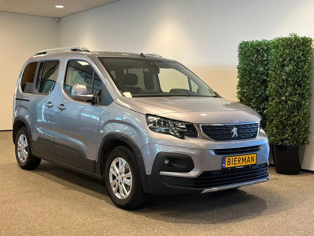 Peugeot Rifter L1 Rolstoelauto Automaat 3+1 of 5+0 uit 2021, foto 13