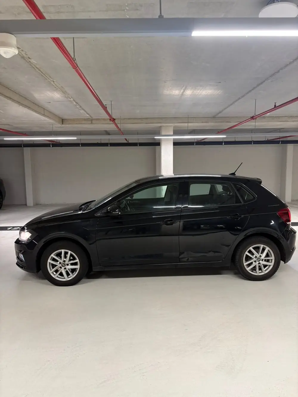 Volkswagen Polo 1.0 TSI 95pk 2020 Zwart uit 2020, foto 3