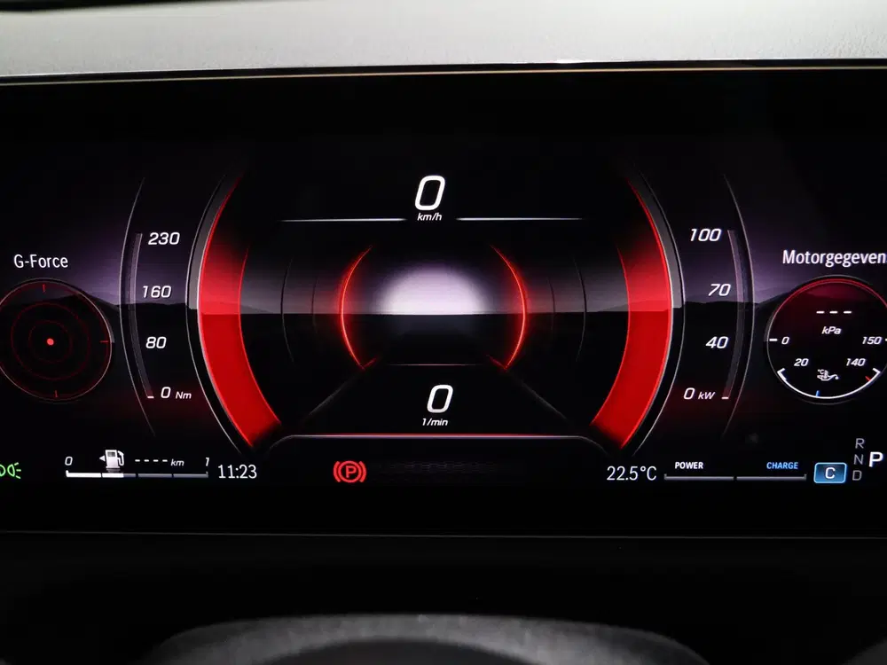 Mercedes-Benz CLA 180 AMG Line uit 2025, foto 16