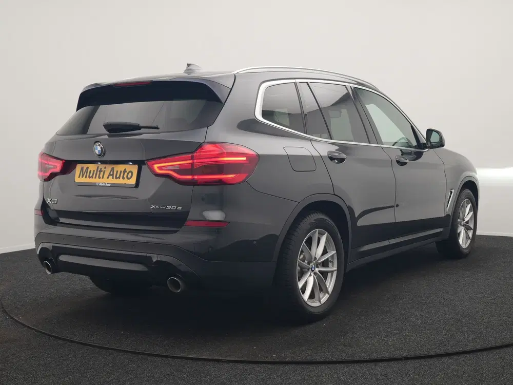 BMW X3 xDrive30e Advantage PHEV 293pk Dealer O.H. uit 2021, foto 3