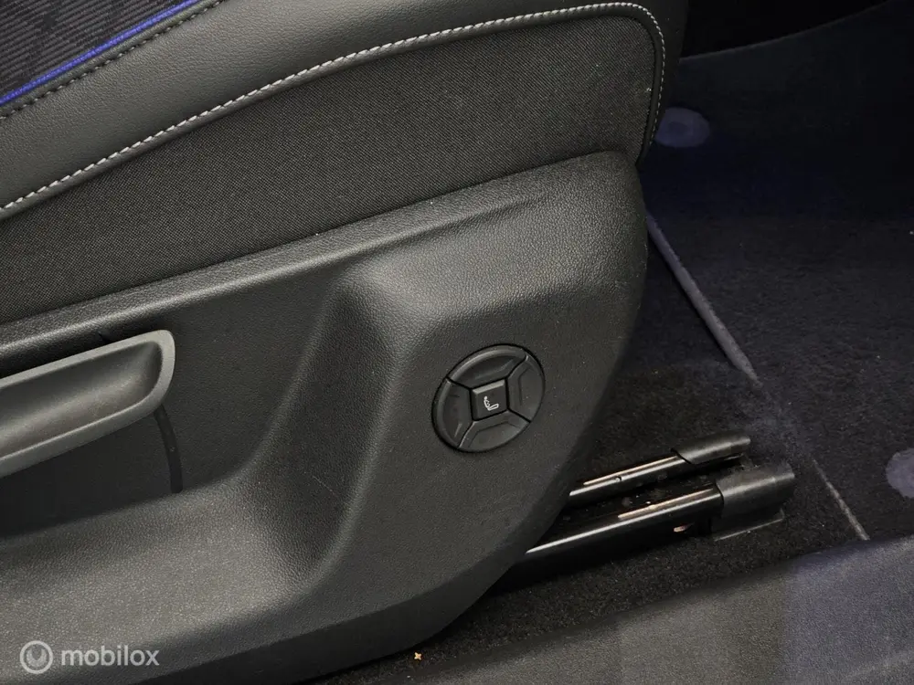 Volkswagen Tiguan 1.5 eHybrid 3x R-Line Panorama/Black Style uit 2024, foto 20