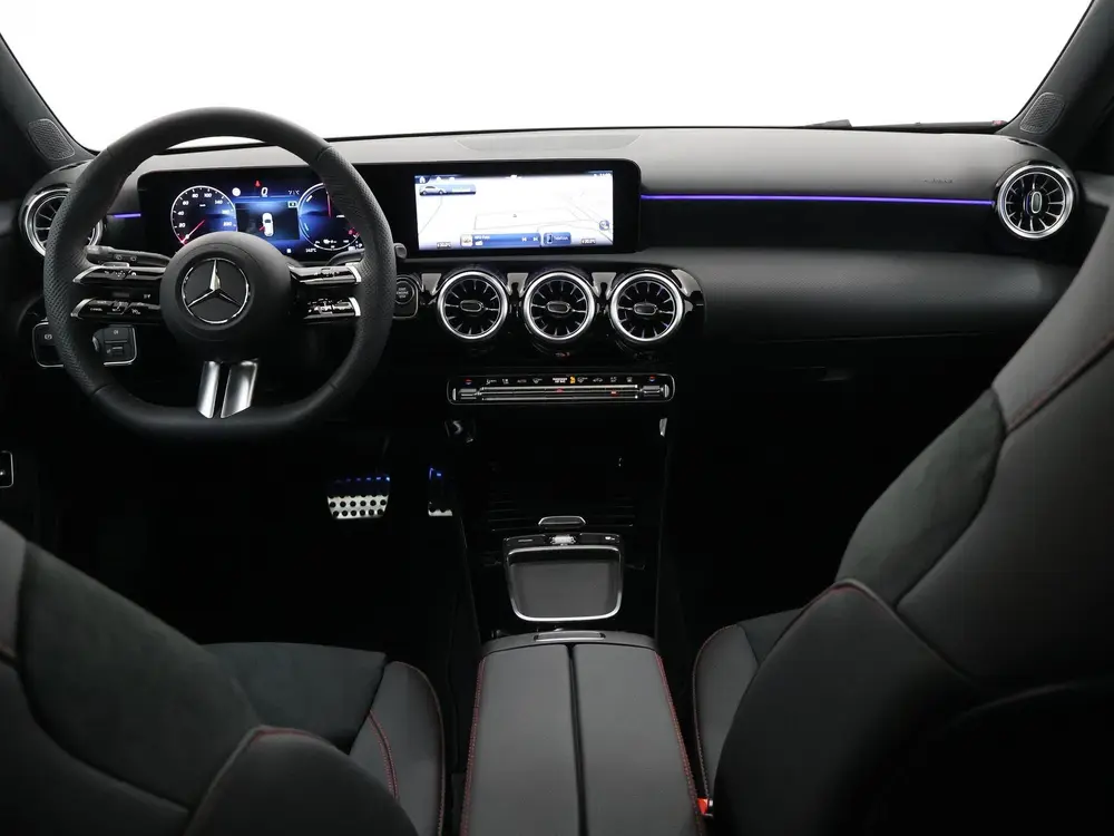 Mercedes-Benz A-Klasse 250e Business Solution AMG uit 2025, foto 8