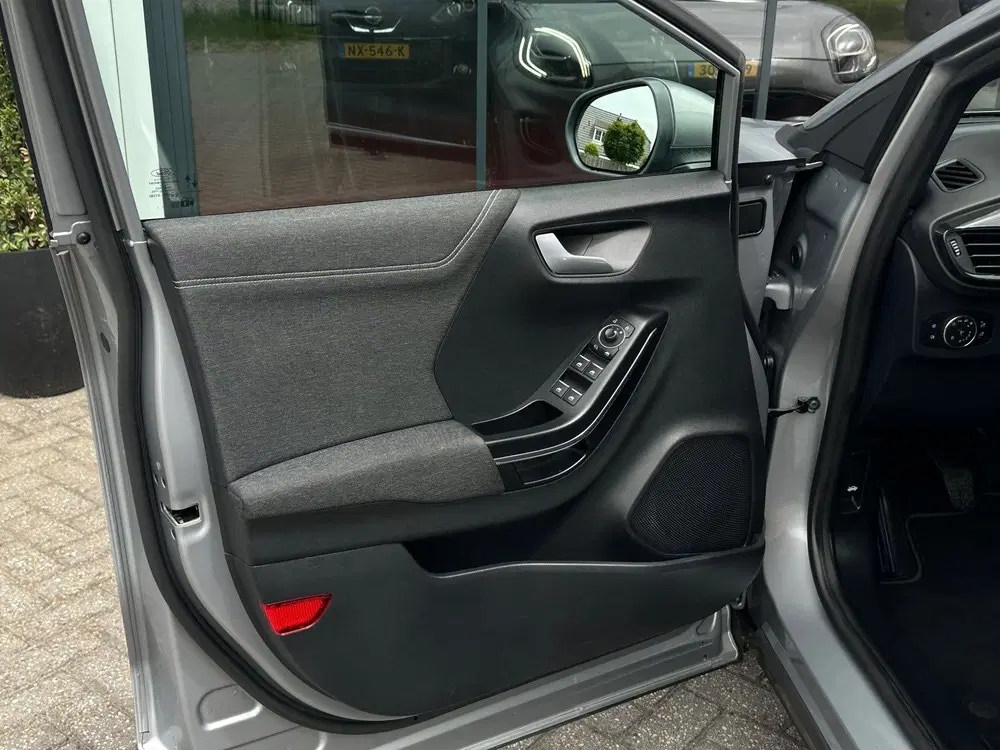 Ford Puma 1.0 EcoBoost Hybrid Titanium X uit 2021, foto 16