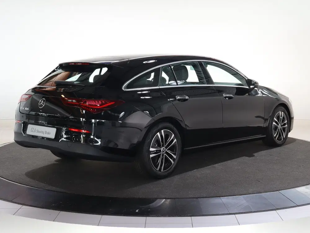 Mercedes-Benz CLA 180 Star Edition uit 2025, foto 2
