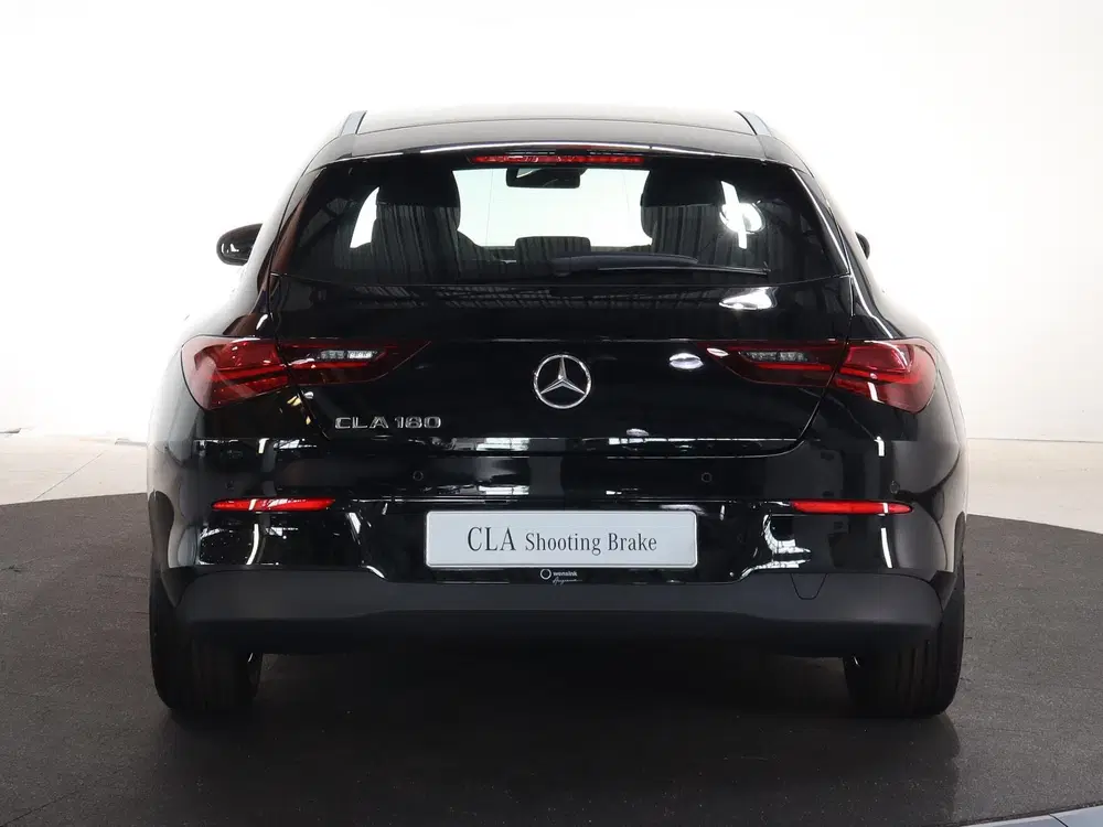 Mercedes-Benz CLA 180 Star Edition uit 2025, foto 4