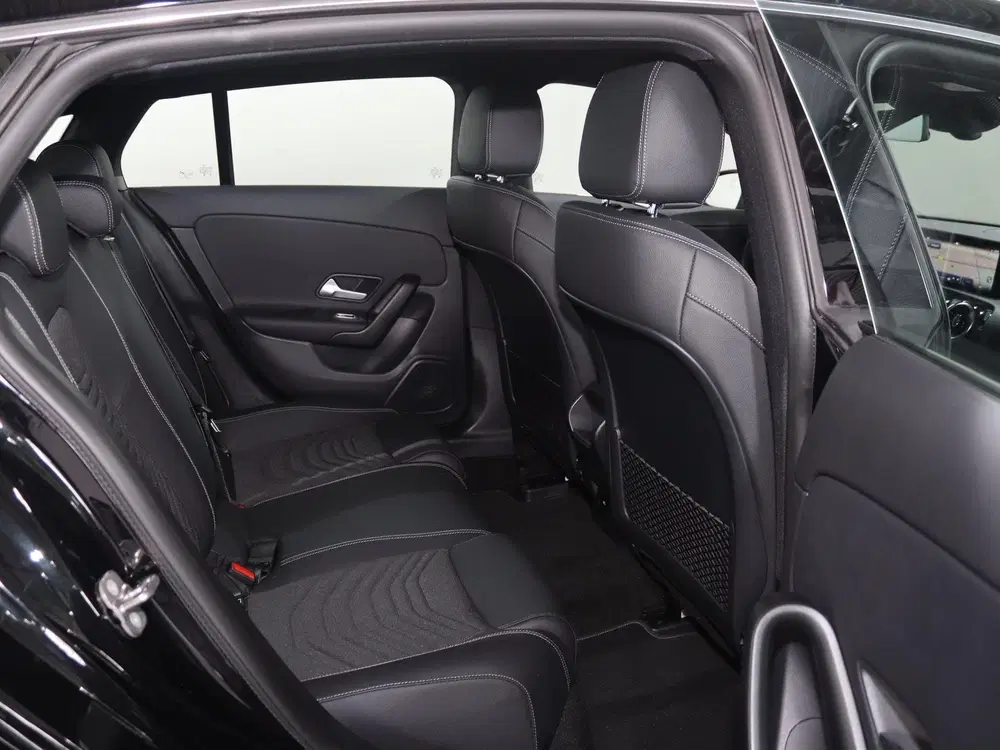 Mercedes-Benz CLA 180 Star Edition uit 2025, foto 8