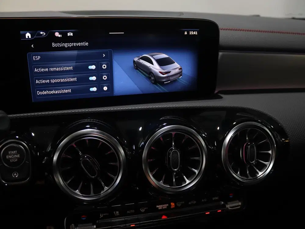 Mercedes-Benz CLA 180 Business Solution AMG uit 2025, foto 19