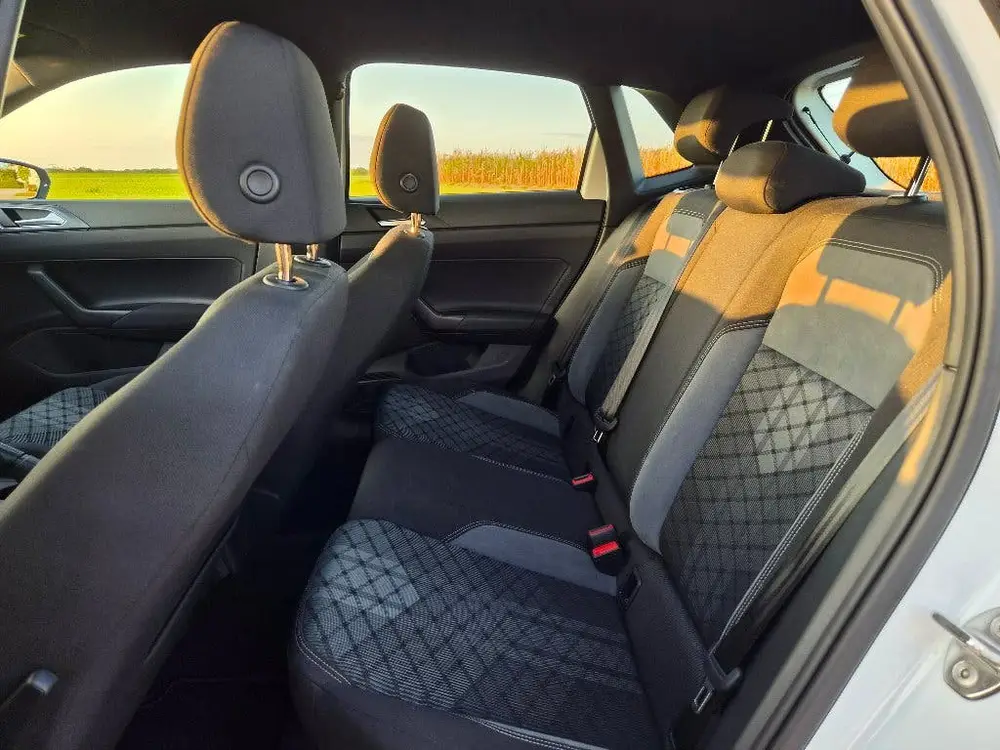 Volkswagen Polo 1.0 TSI R-Line | ACC | IQ.Light | Digital Cockpit uit 2023, foto 7