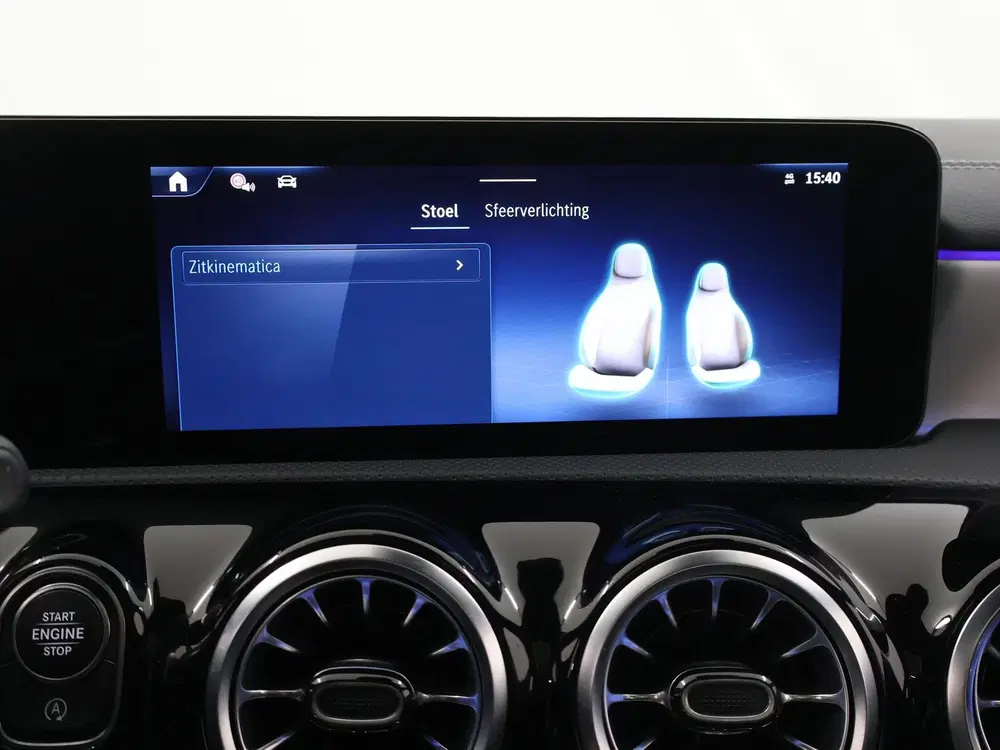 Mercedes-Benz CLA 180 Business Solution AMG uit 2025, foto 19
