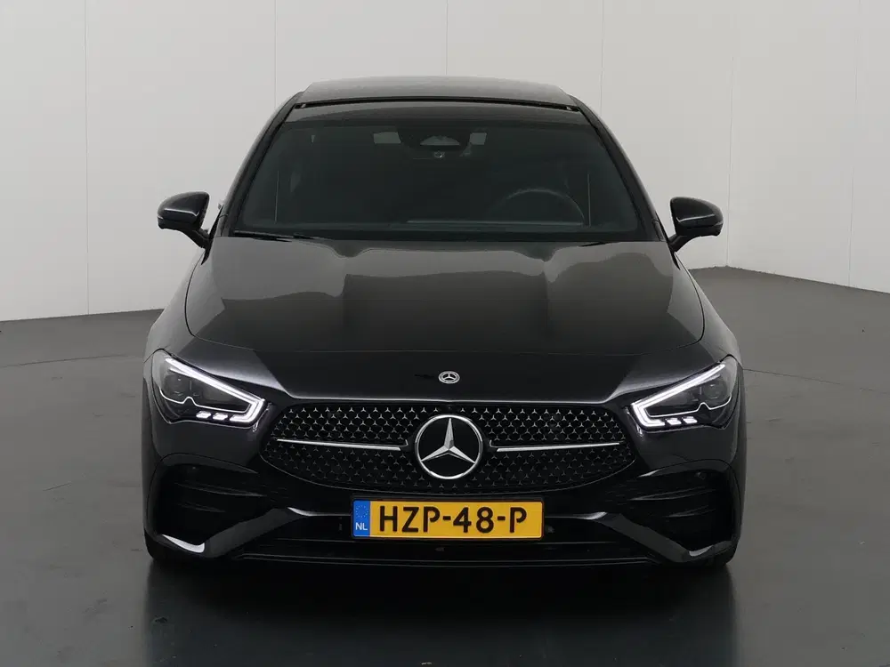 Mercedes-Benz CLA 180 Business Solution AMG uit 2025, foto 3