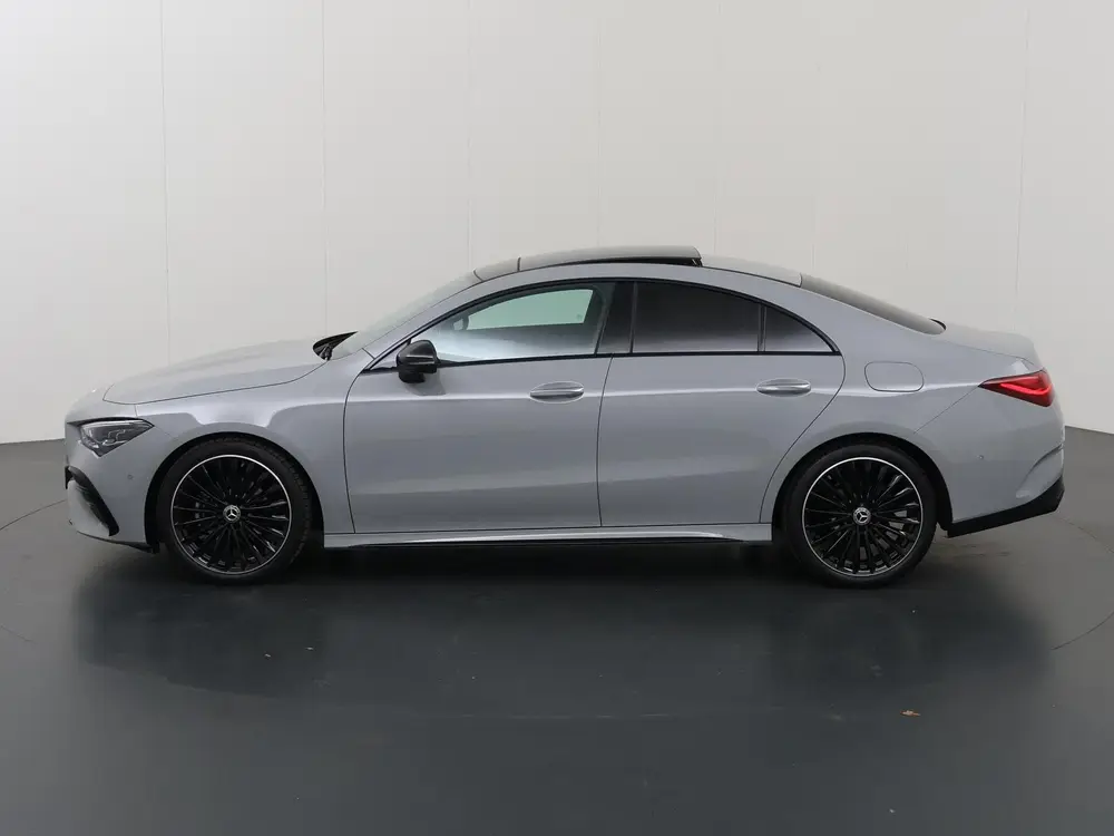Mercedes-Benz CLA CLA-klasse Coupé 180 Business Solution AMG uit 2025, foto 5