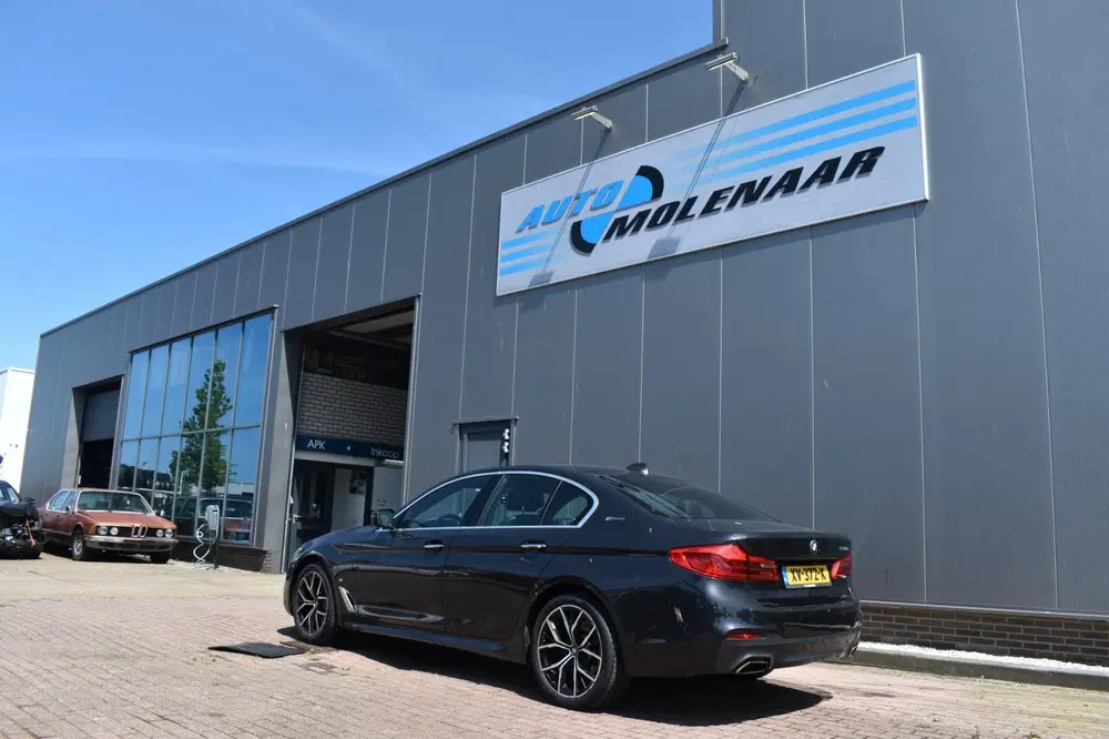 BMW 5-serie 530e iPerformance High Executive uit 2019, foto 5