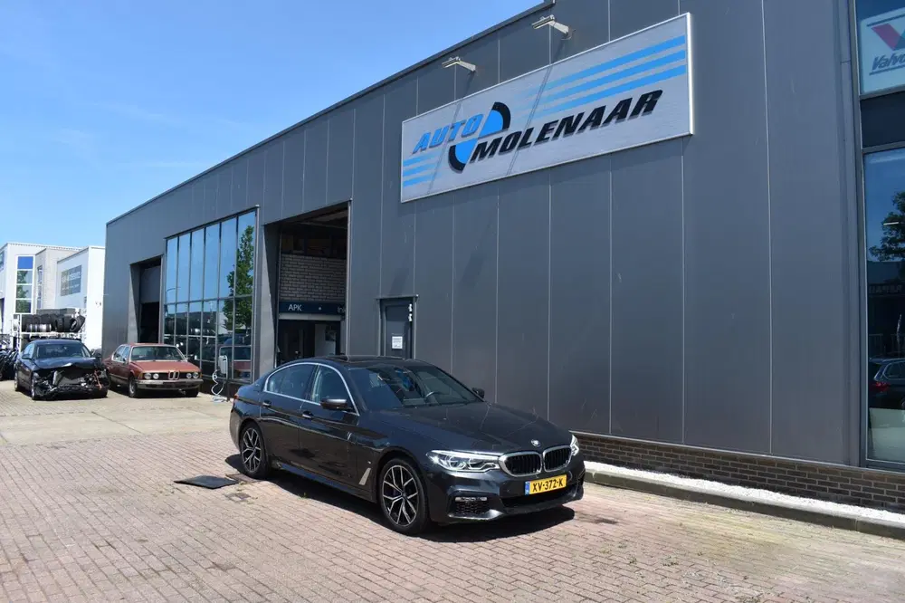 BMW 5-serie 530e iPerformance High Executive uit 2019, foto 6