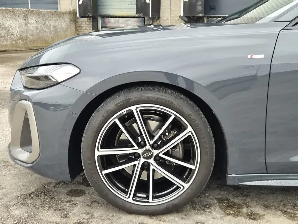 Audi A5 2.0 TFSI edt. one S-line (bj 2025) uit 2025, foto 5