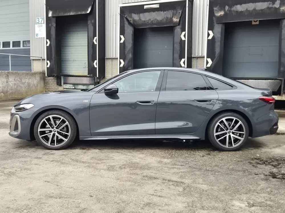 Audi A5 2.0 TFSI edt. one S-line (bj 2025) uit 2025, foto 6