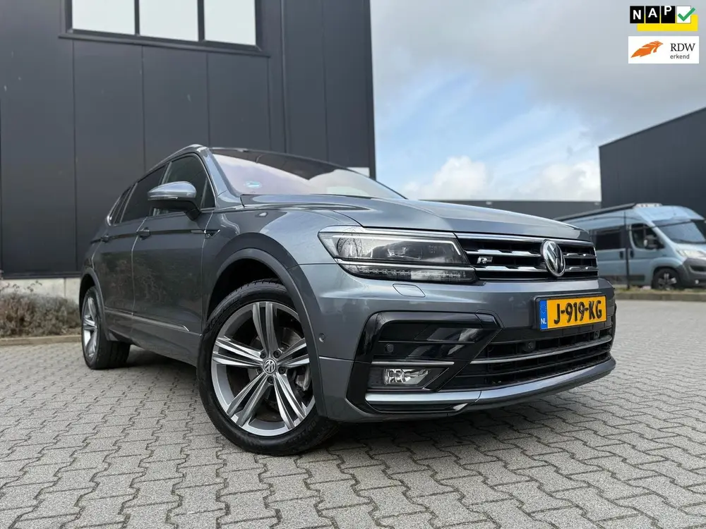 Volkswagen Tiguan Allspace 1.5 TSI Highline Business R RIJKL uit 2020