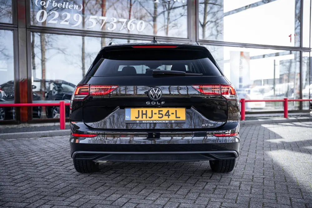 Volkswagen Golf Variant 1.5 eTSI Life Business | Automaat | uit 2022, foto 9