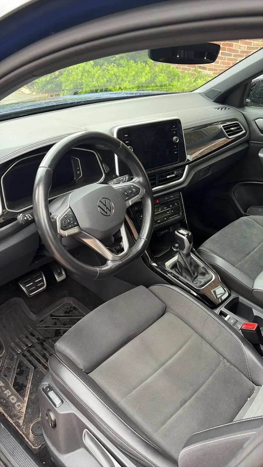 Volkswagen T-Roc 1.5 TSI R Line IQ|DSG|Pano|Trek uit 2023, foto 4