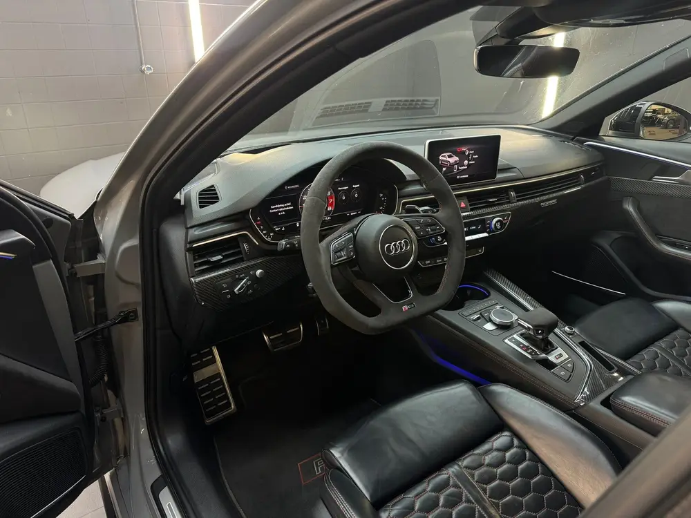 Audi RS4 2.9 TFSI Quattro Pano uit 2019, foto 6