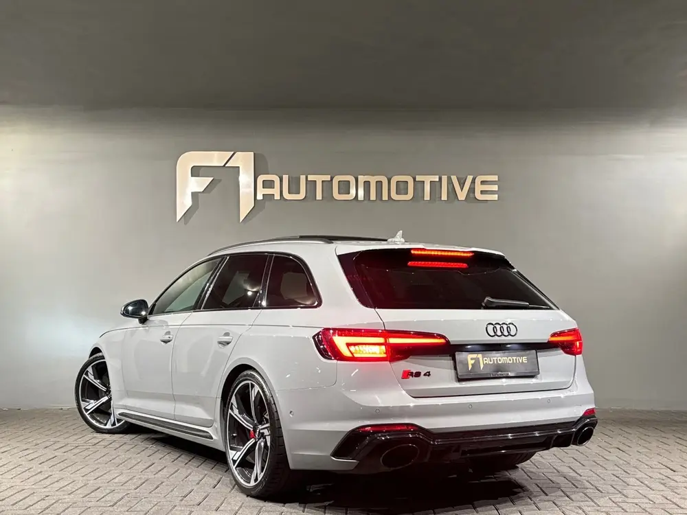 Audi RS4 2.9 TFSI Quattro Pano uit 2019, foto 9