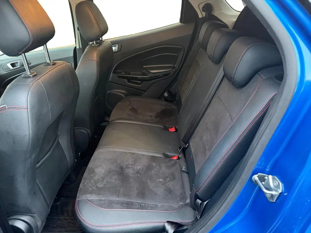 Ford EcoSport 1.0 EcoBoost ST-Line uit 2022, foto 13