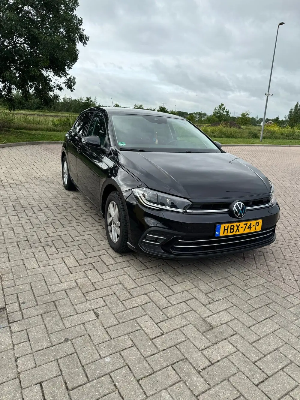 Volkswagen Polo 1.0 TSI 95pk Dsg-7 2023 Zwart uit 2023