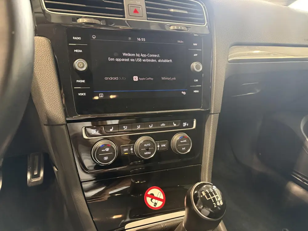 Volkswagen Golf Variant 1.0 TSI IQ.DRIVE | ACC | LED | Navi uit 2019, foto 19