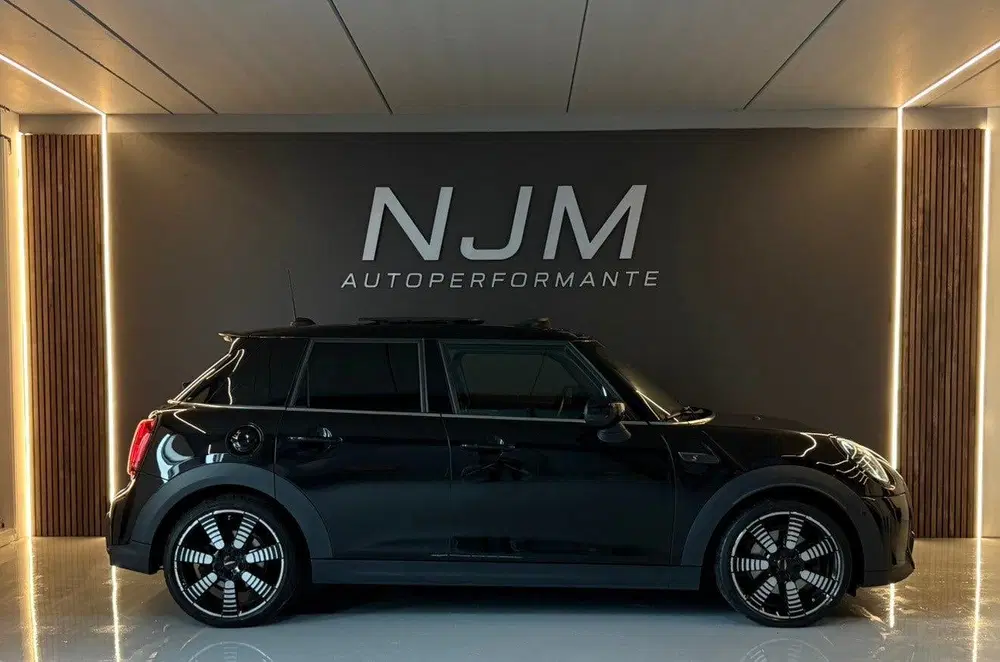 Mini Cooper S 2.0 Cooper S uit 2021, foto 8