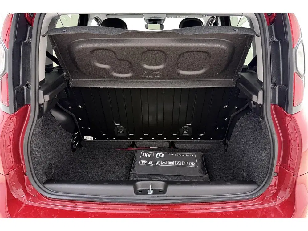 Fiat Panda 1.0 Hybrid Pandina uit 2026, foto 3