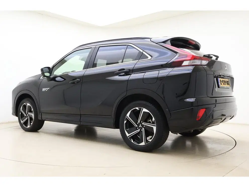 Mitsubishi Eclipse Cross 2.4 PHEV Prestige Automaat uit 2022, foto 13