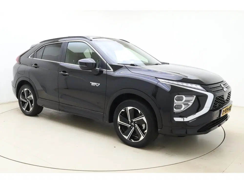Mitsubishi Eclipse Cross 2.4 PHEV Prestige Automaat uit 2022, foto 9