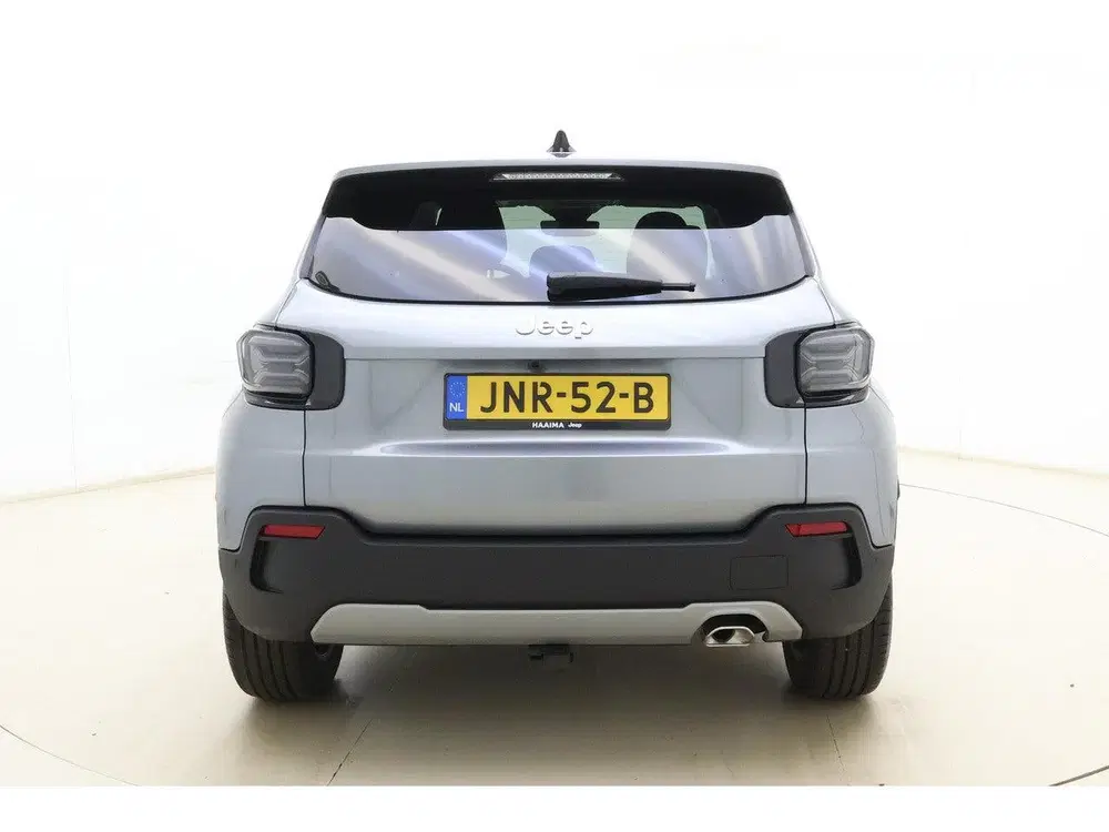 Jeep Avenger 1.2 e-Hybrid Summit uit 2025, foto 11
