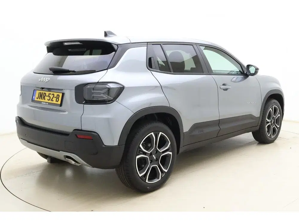 Jeep Avenger 1.2 e-Hybrid Summit uit 2025, foto 2