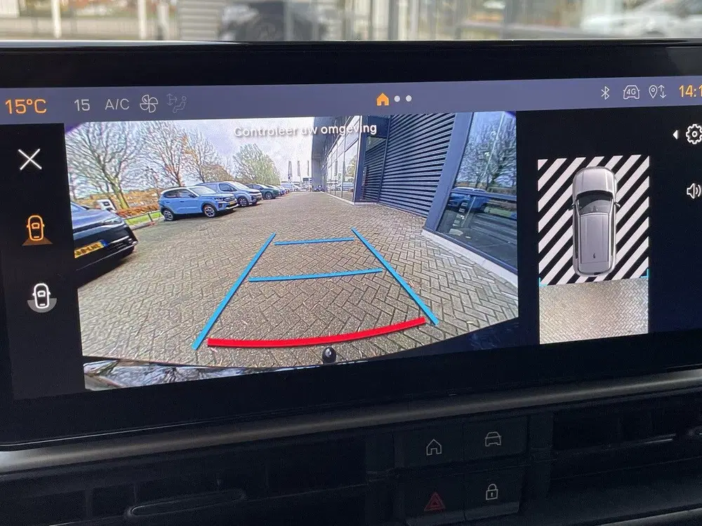 Jeep Avenger 1.2 e-Hybrid Summit Navigatie uit 2025, foto 10