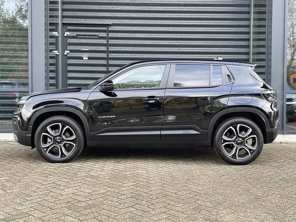 Jeep Avenger 1.2 e-Hybrid Summit Navigatie uit 2025, foto 3
