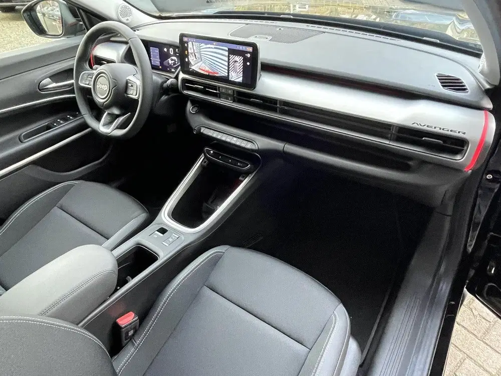 Jeep Avenger 1.2 e-Hybrid Summit Navigatie uit 2025, foto 5