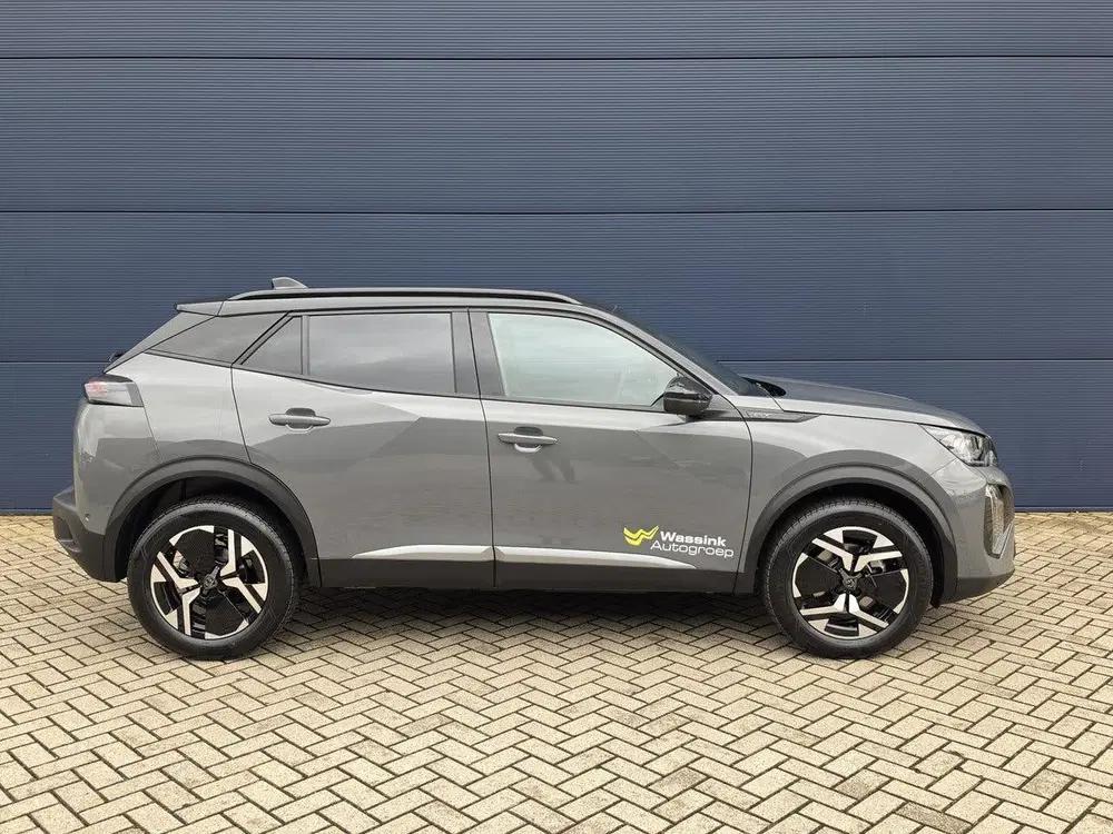 Peugeot 2008 1.2 Hybrid 145 GT uit 2026, foto 6