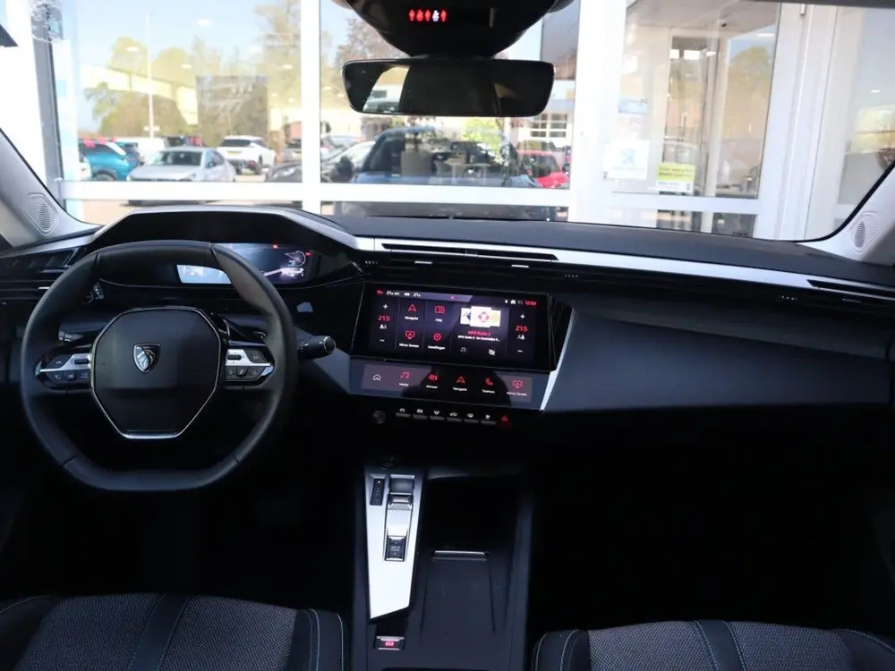 Peugeot 408 Allure Hybrid 145PK e-DCS6 Automaat uit 2025, foto 5