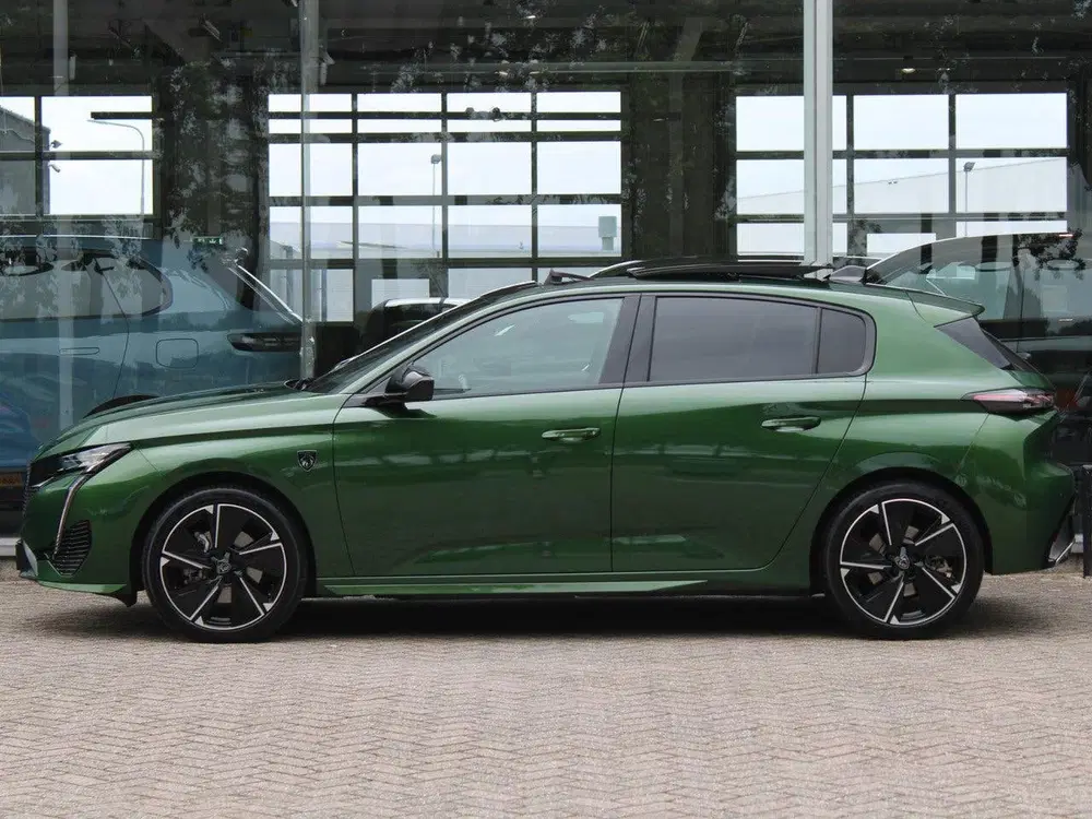 Peugeot 308 GT EV 54 kWh uit 2024, foto 10